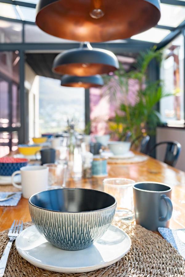 Hout&About Guest House Hout Bay Extérieur photo